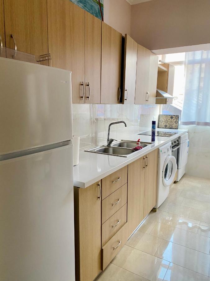 Ultra Apartments 'New Baazar 2' Tirana Exterior photo
