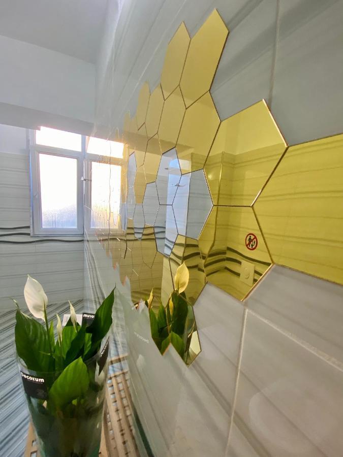 Ultra Apartments 'New Baazar 2' Tirana Exterior photo
